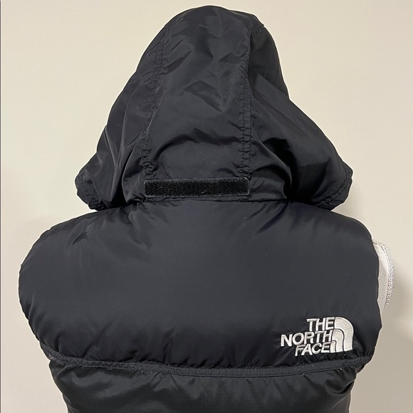The North Face Stow 700 Black Puffer Vest Size XS - Picture 8 of 12